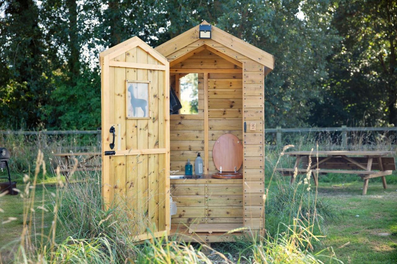 Horsley Hale Farm Glamping Hotel อีลี ภายนอก รูปภาพ
