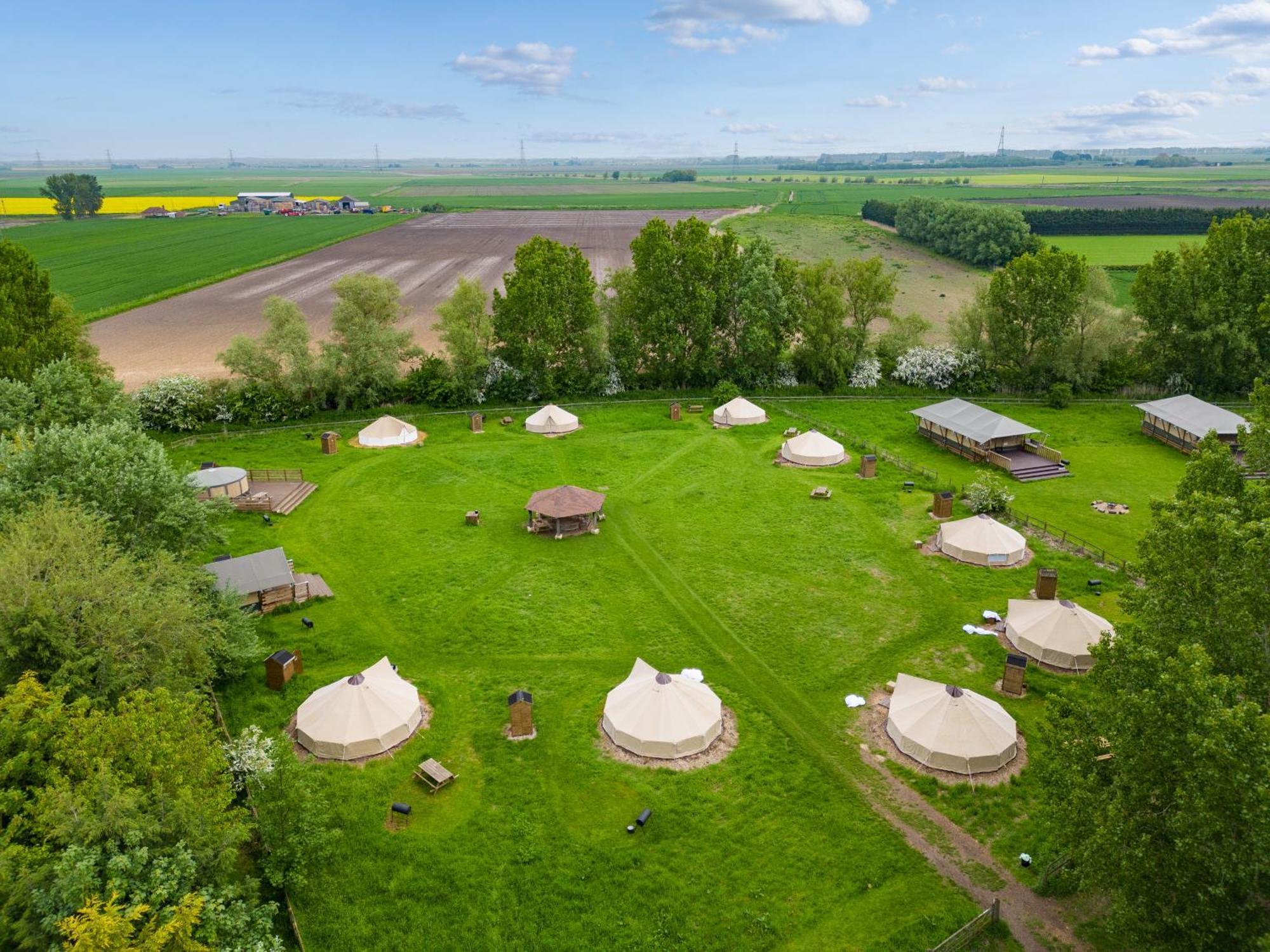 Horsley Hale Farm Glamping Hotel อีลี ภายนอก รูปภาพ