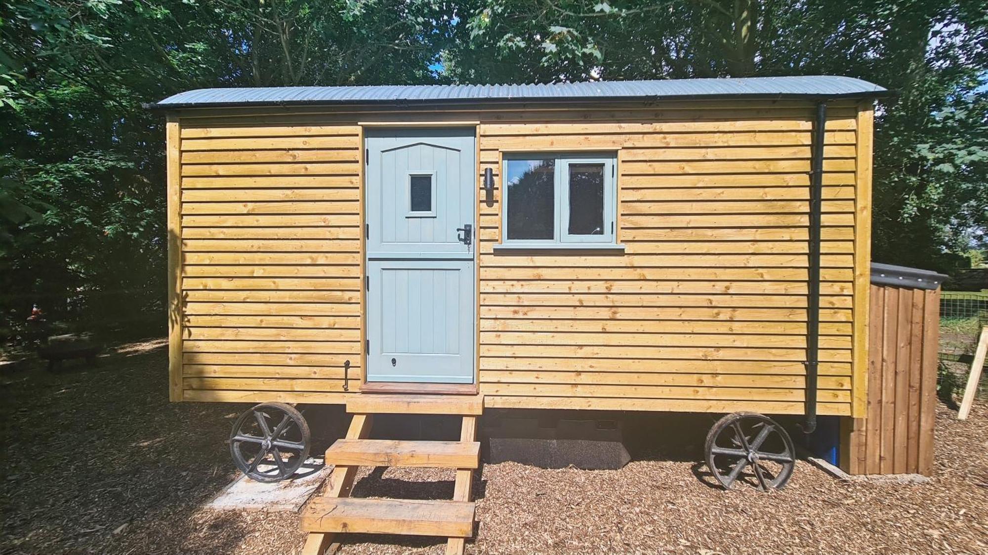 Horsley Hale Farm Glamping Hotel อีลี ห้อง รูปภาพ